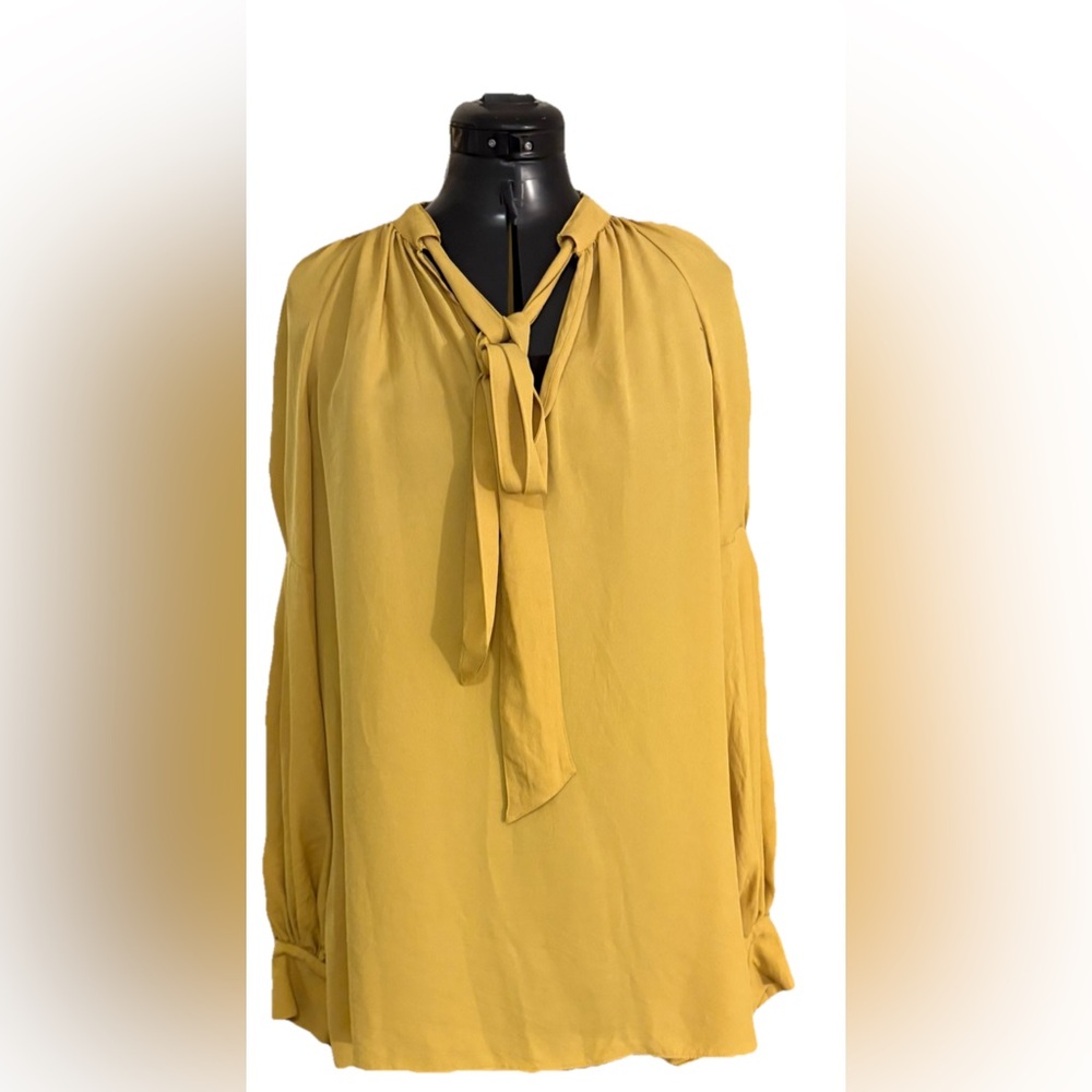 Elisabeth And James Yellow Long Sleeve Top Size Small
